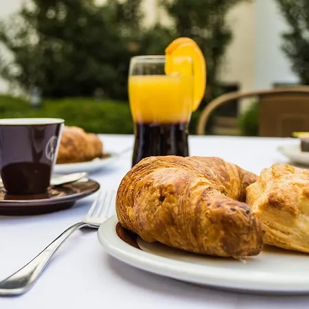 Terme Di Castel San Pietro Hotel 3*