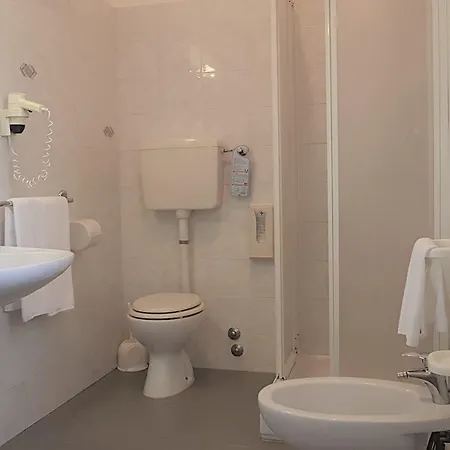 Terme Di Castel San Pietro Hotel