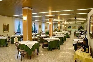 Terme Di Castel San Pietro فندق 3*