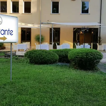 Terme Di Castel San Pietro فندق 3*