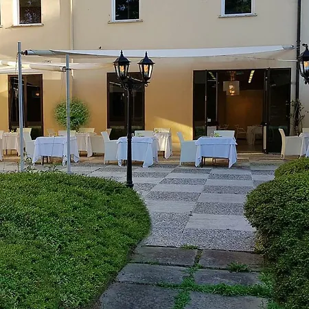 Terme Di Castel San Pietro فندق 3*