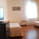 Terme Di Castel San Pietro מלון 3*
