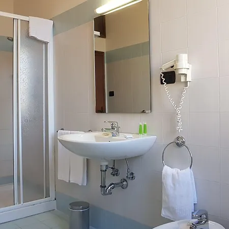 Terme Di Castel San Pietro 3*