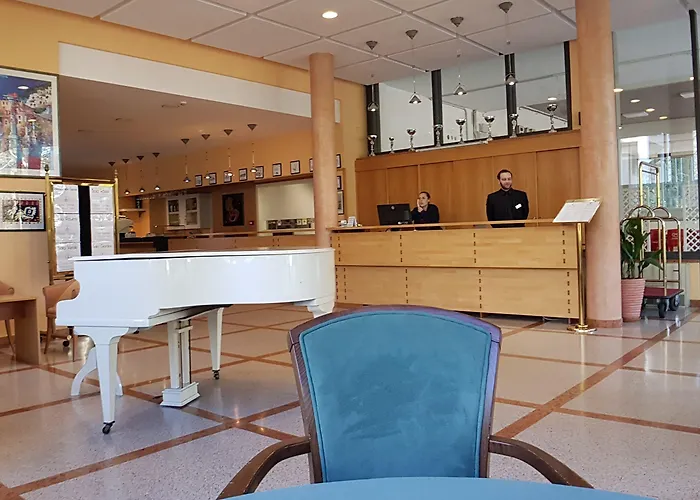 Terme Di Castel San Pietro ホテル カステル・サン・ピエトロ・テルメ