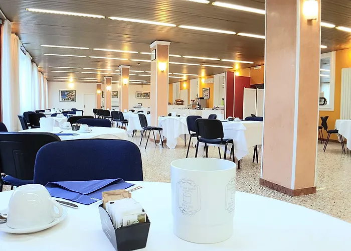 Terme Di Castel San Pietro 3*