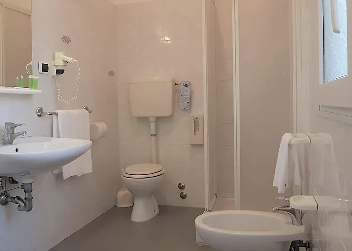 Terme Di Castel San Pietro ホテル